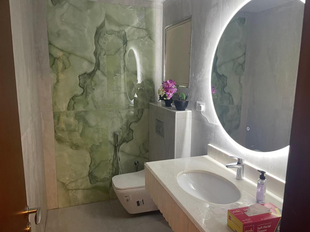 Usmans 1 Bedroom 4 Beds Jbr Huge Sea View 120 Sqm 2 Balconies Дубай Экстерьер фото